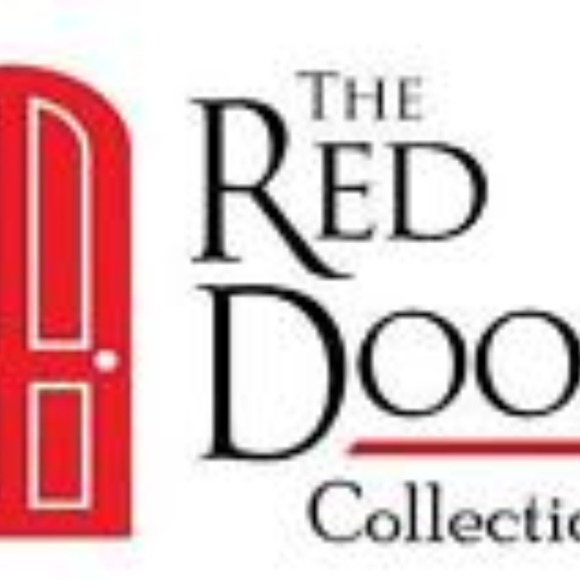 Meet your Posher, The red door - Picture 1 of 1